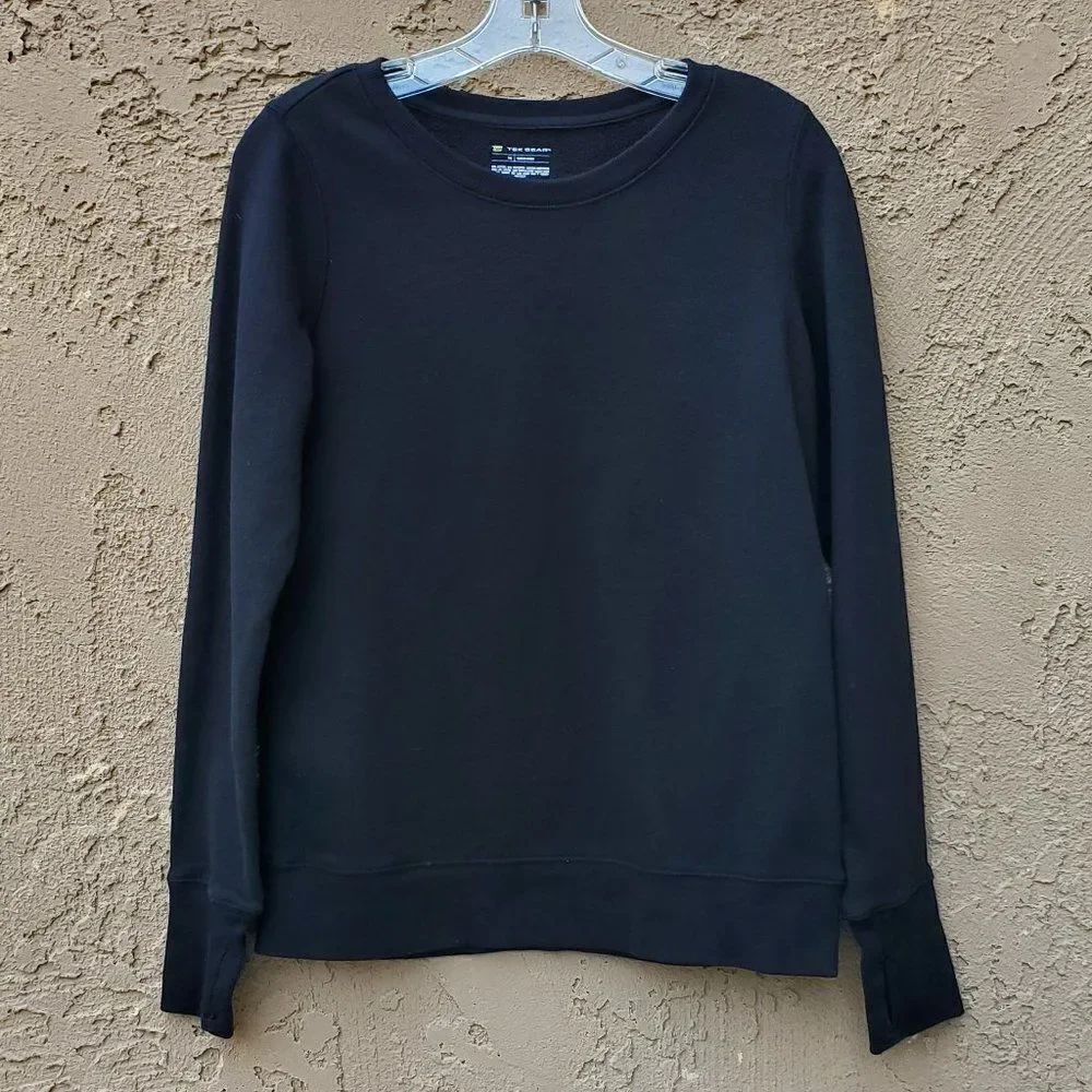 Tek Gear black long sleeve pullover crew neck sweatshirt with thumb holes